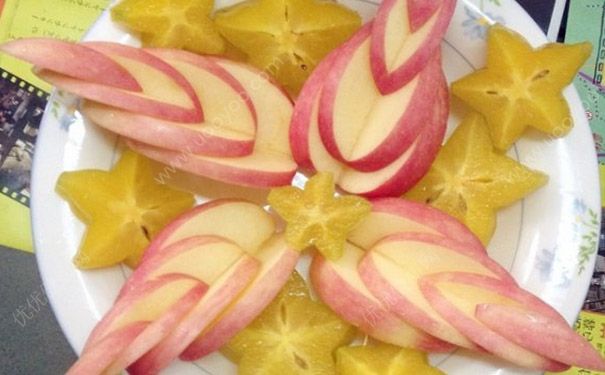 苹果和杨桃榨汁好喝吗？苹果和杨桃怎么榨汁好喝？(2)