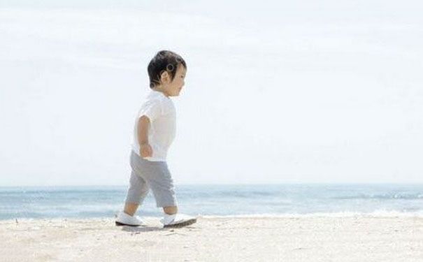 宝宝学步鞋怎么选？宝宝学步鞋软底好还是硬底好？(4)
