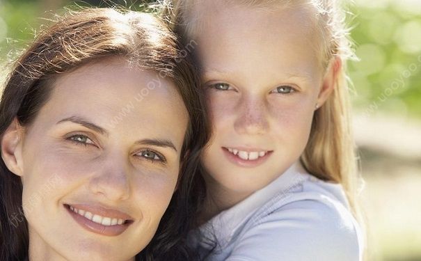 色斑要怎么去除？女性长色斑的原因有哪些？(1)