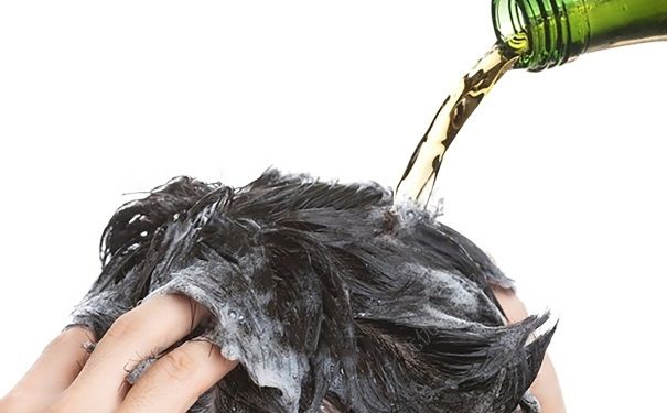 怎么用啤酒洗头发？啤酒洗头好处有哪些？[图]