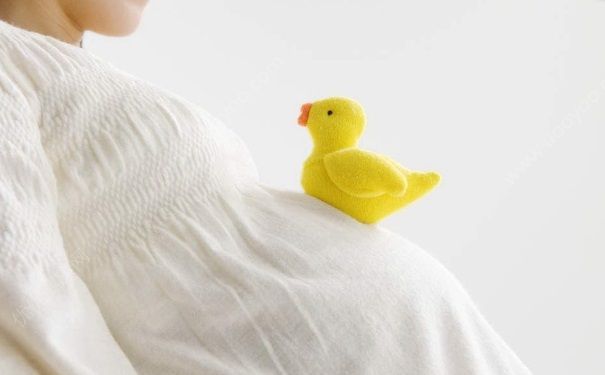 生孩子穿什么衣服方便？生孩子应该穿什么衣服？(1)