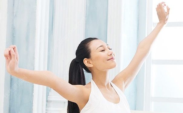 起床要注意哪些事项？起床要避免哪些不良习惯？[图]