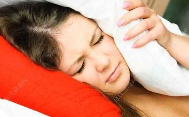 晚上睡不着怎么办？晚上失眠睡不着怎么解决？[图]