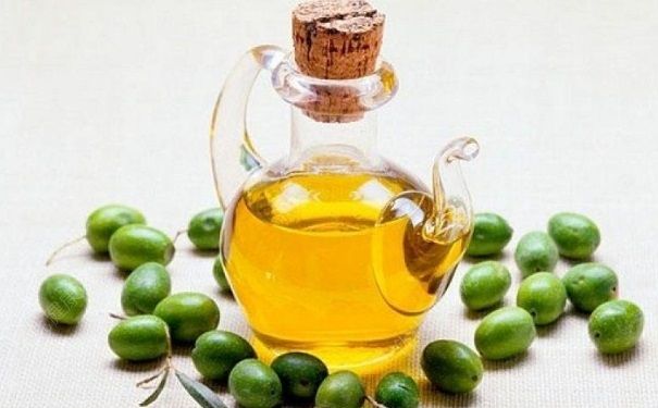 橄榄油怎么去黑头？去黑头怎么使用橄榄油？(1)