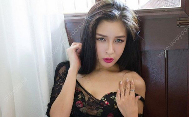 怎么按摩让乳房变大？怎么按摩让胸部更丰满？(1)
