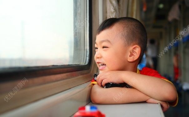 5岁男孩身高体重标准是多少？5岁男孩正常身高体重标准是多少？(1)