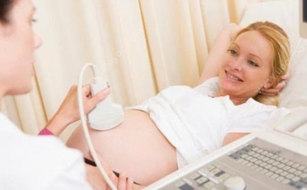 无痛分娩真的不痛吗？无痛分娩与顺产的区别[图]