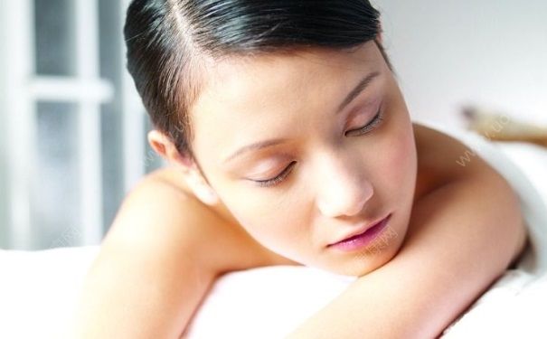 睡眠不足头痛怎么办？睡眠不足头痛的原因是什么？[图]