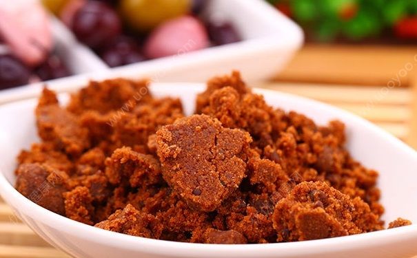 红糖面膜敷多长时间？红糖面膜敷多久才好？(1)