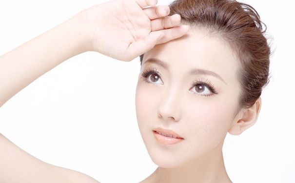 女性什么时候容易长斑？什么时期女性容易长斑？(1)