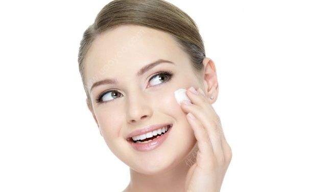 春天需要用面霜吗？春天要用面霜吗？(1)