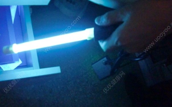 紫外线消毒灯对人体的危害有哪些？紫外线消毒灯对人的