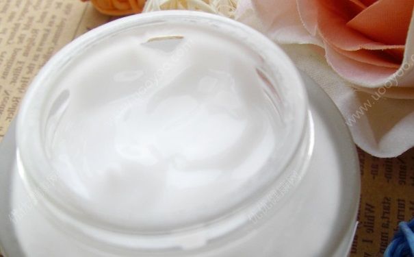 蜗牛霜适合什么年龄？蜗牛霜适合什么年龄阶段的人用？(1)