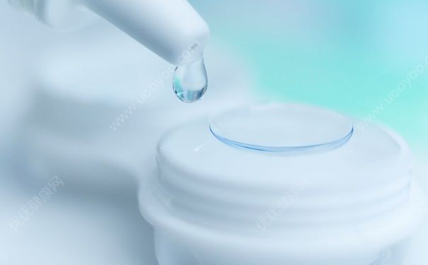 隐形眼镜护理液可以滴在眼睛吗？护理液能滴眼睛吗？(1)