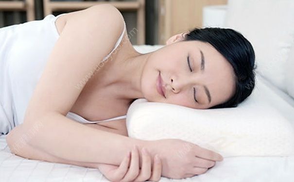 皮肤怎么减缓老化？如何睡好美容觉？(1)