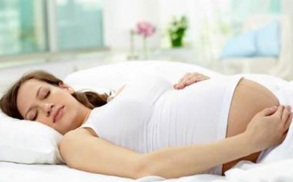 孕期吃糖多了会怎么样？孕妇吃糖对胎儿有什么影响？(1)