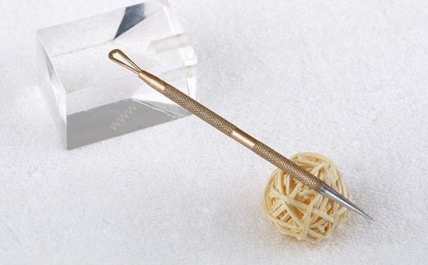 粉刺针如何去黑头？粉刺针去黑头正确方法(1)