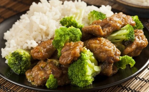 吃米饭和吃蔬菜哪种容易发胖？吃什么菜不容易长胖呢？[