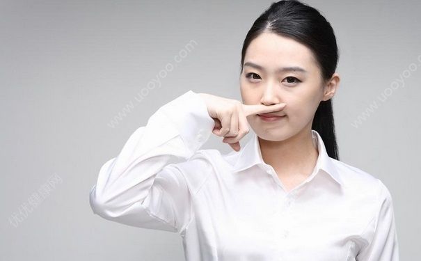 去黑头的有效方法有哪些？怎样预防鼻子上长黑头？(1)