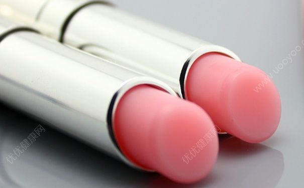 唇膏断了怎么修复？唇膏断了怎么办？(1)