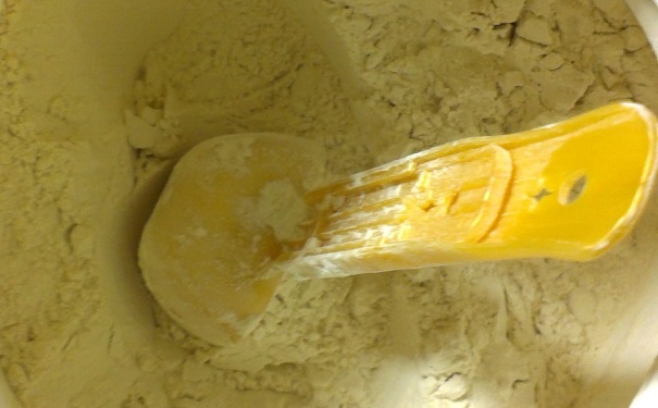 练腹肌需要吃蛋白粉吗？练腹肌吃蛋白粉有用吗？(1)
