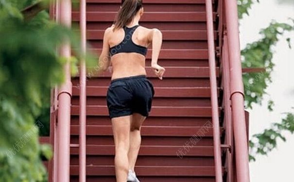 爬楼梯一小时消耗多少卡路里？爬楼梯能瘦多少斤？[图]