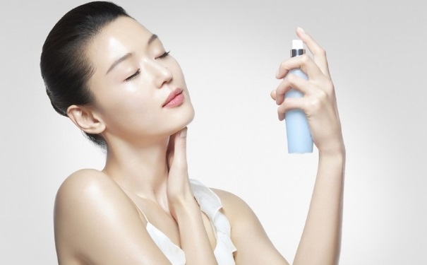 精华液什么时候用？精华液什么时候用效果好？(1)