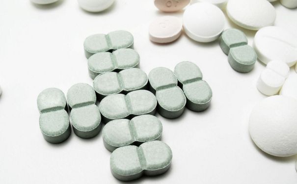 服用短效避孕药会怎么样？短效和长效避孕药哪种好？[图]