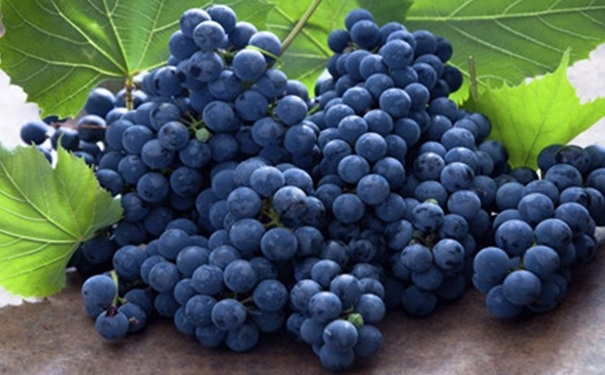 来月经吃葡萄可以吗？来月经吃葡萄好吗？[图]