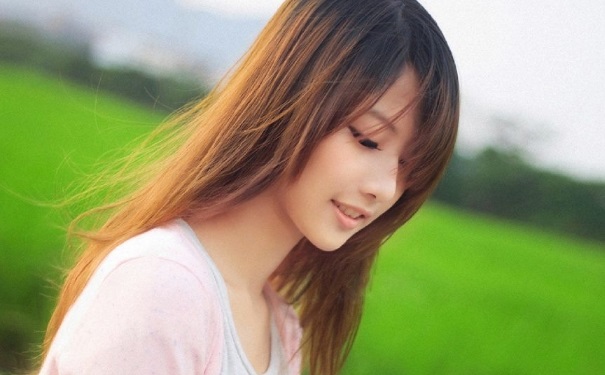 青春期毛孔粗大正常吗？青春期毛孔粗大的原因是什么？(1)