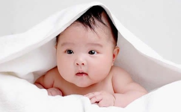 新生儿屁屁发红及有红点怎么办？新生儿屁股红怎么办？(1)