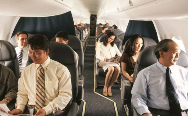 怀孕四个月可以坐飞机吗？怀孕四个月能坐飞机吗？[图]