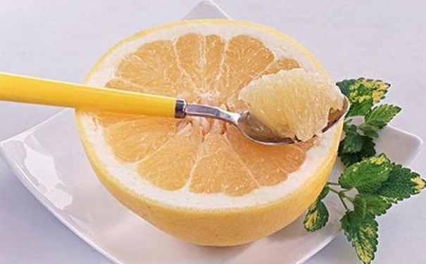 柚子吃多了会怎么样？柚子吃多了会上火吗？[图]