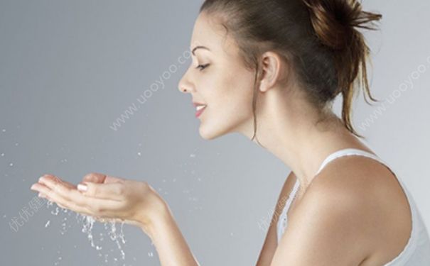 皮肤刺痛是缺水吗？皮肤缺水会刺痛吗？(1)