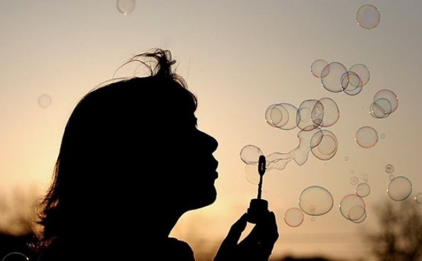 孩子有头皮屑怎么去除？孩子有头皮屑怎么办？(1)