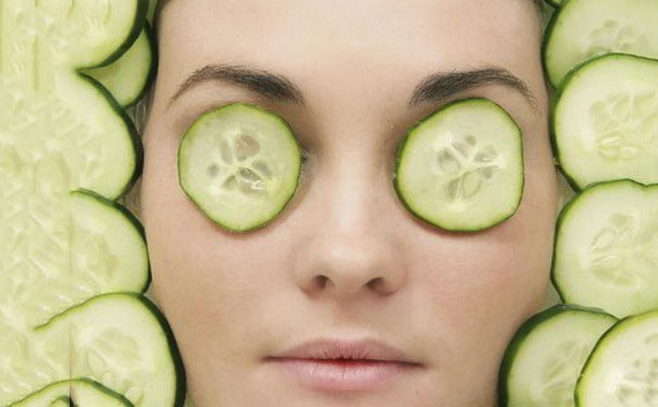 黄瓜敷脸多长时间最好？黄瓜敷脸需要多长时间？(1)