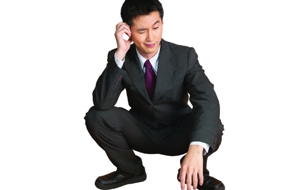 蹲下站起头晕是怎么回事？蹲下去站起来头晕是怎么回事