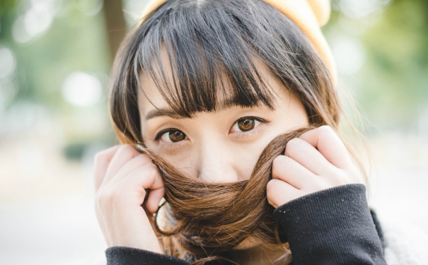 手冻肿了怎么快速消肿？手冻了用什么好的快？(1)
