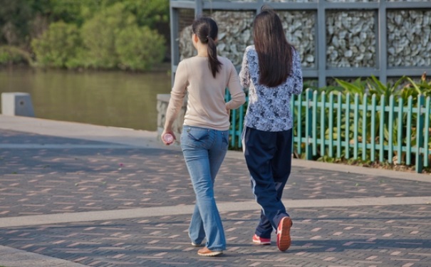 怎么散步健康？散步的正确方法[图]