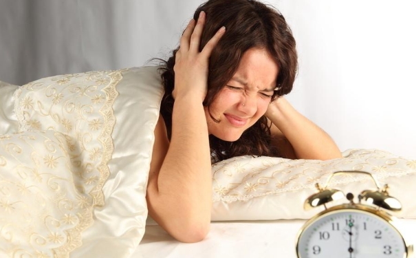 失眠怎么办快速睡眠？失眠最好的治疗方法(1)
