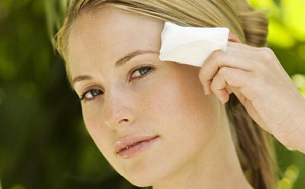 更年期出汗怎么调理？更年期出汗怎么办？[图]