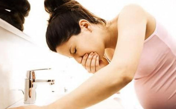 晨吐吐的是黄水是什么原因？晨吐吐黄水怎么回事？[图]