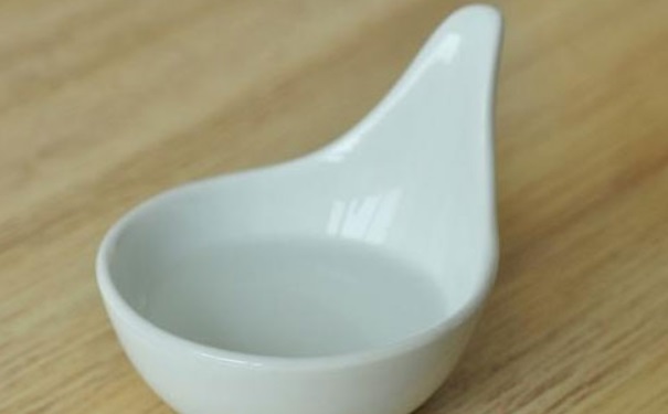 白醋洗脸能去雀斑吗？用醋洗脸能去雀斑吗？(1)