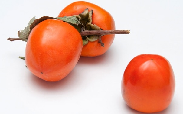 月经期间能吃柿子吗？月经期间可以吃柿子吗？[图]