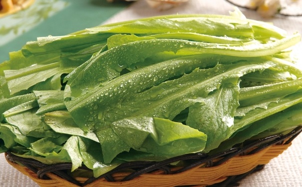 油麦菜怎么做好吃？油麦菜怎么炒好吃？(1)