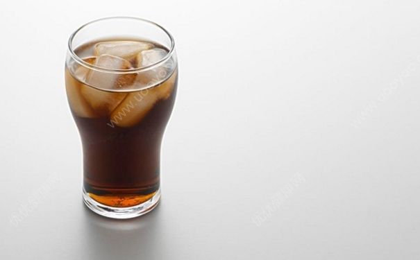 碳酸饮料对男人的危害有哪些？男性喝碳酸饮料有哪些危
