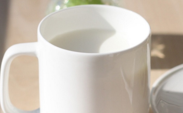 过期的化妆品有什么用途？过期的化妆品怎么处理？(1)