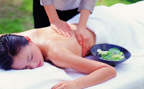 保养卵巢按摩哪里？保养卵巢按哪个穴位？[图]