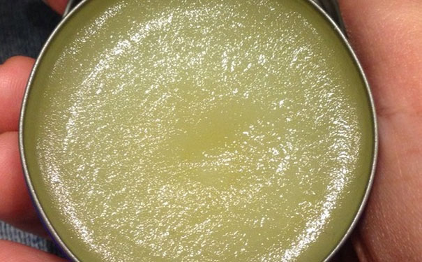 凡士林怎么用？凡士林的使用方法[图]