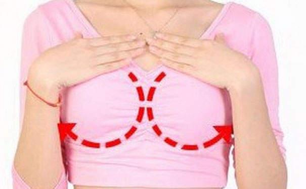 月经期丰胸怎样按摩？月经期丰胸按摩手法[图]